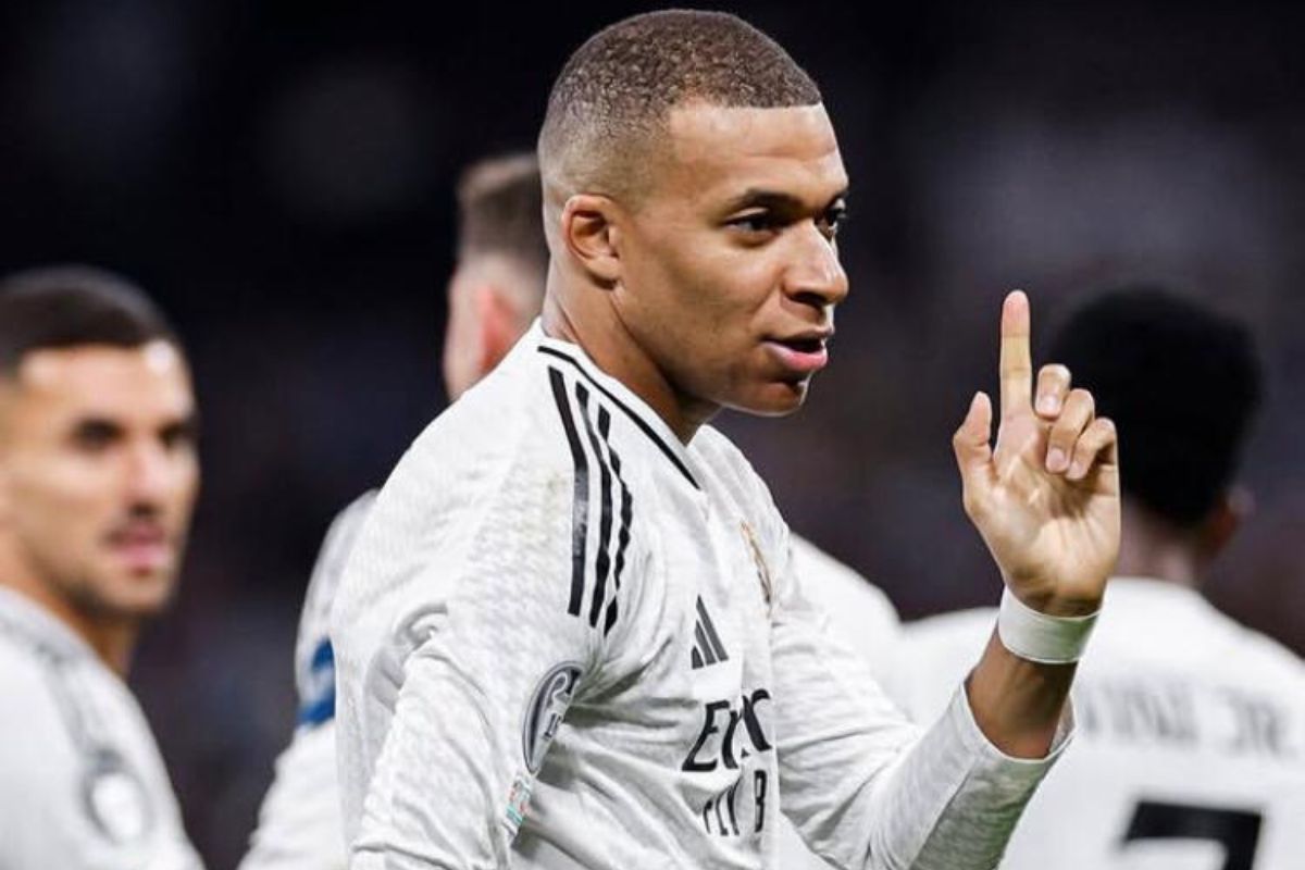 Mbappé entraîneur légendaire