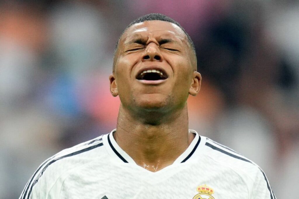 Real Madrid terrible nouvelle, Mbappé frappé par la m0rt de…