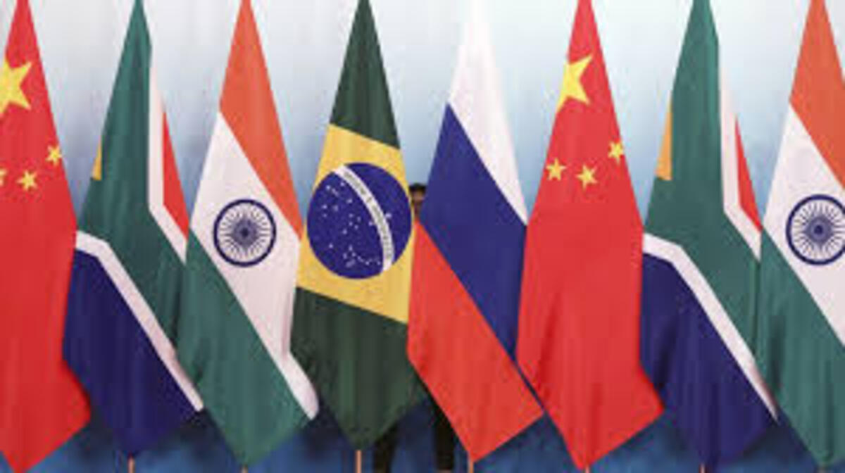 Face aux États-Unis, le Brésil et l'Inde s'unissent pour...