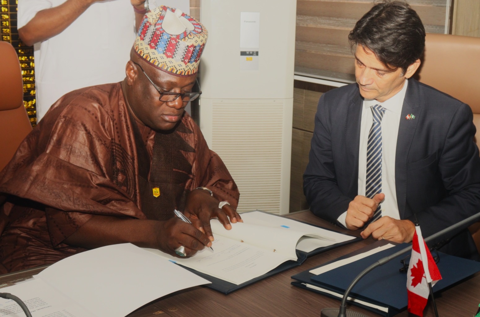 Ce pays d'Afrique de l'Ouest signe un accord historique avec le Canada