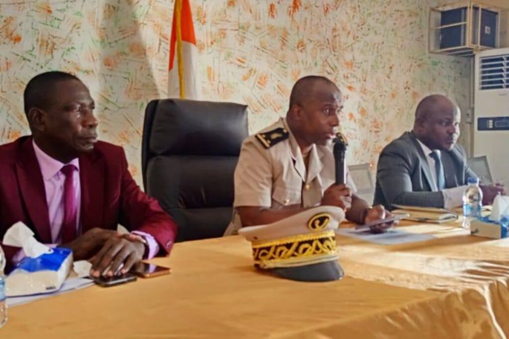 Côte d'Ivoire les autorités présentent la délimitation des territoires des villages de la commune de...