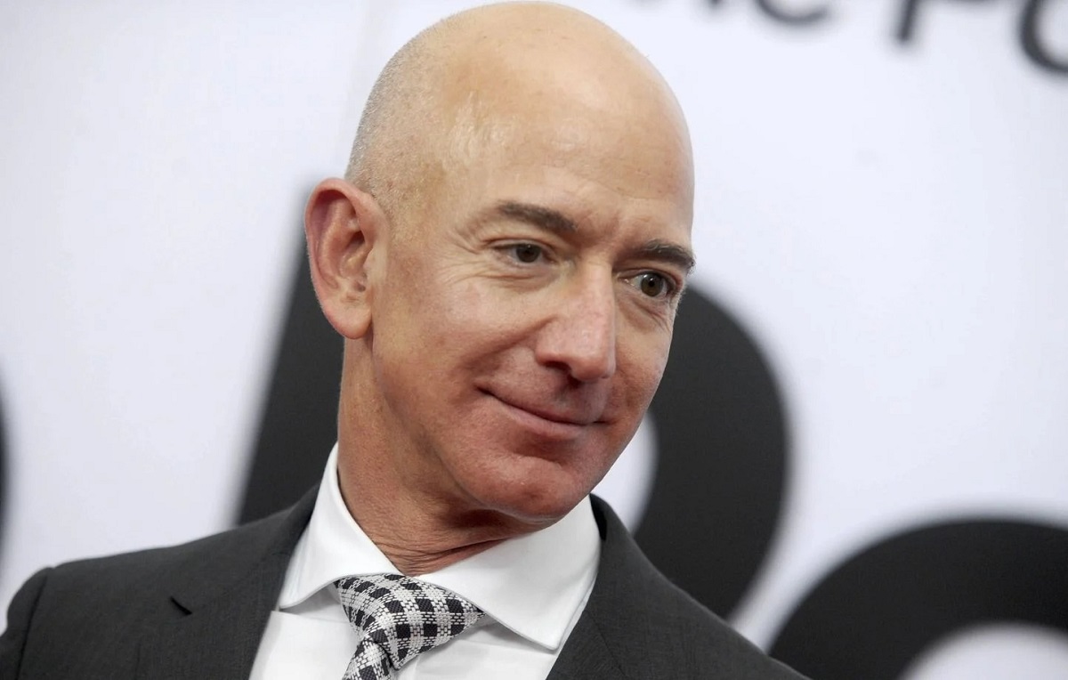 Jeff Bezos : malgré la polémique, le milliardaire insiste pour célébrer son mariage à...