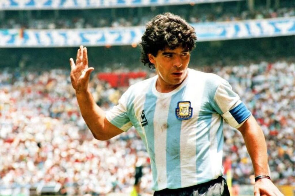 Maradona “Ils l’ont tué, ils ne l’ont pas…”, les douloureuses révélations de son fils