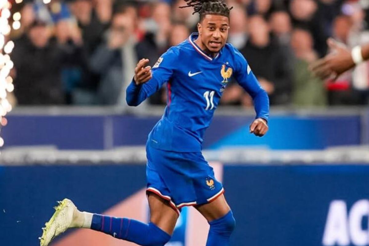 Michael Olise plus fort que Griezmann Deschamps fait son choix