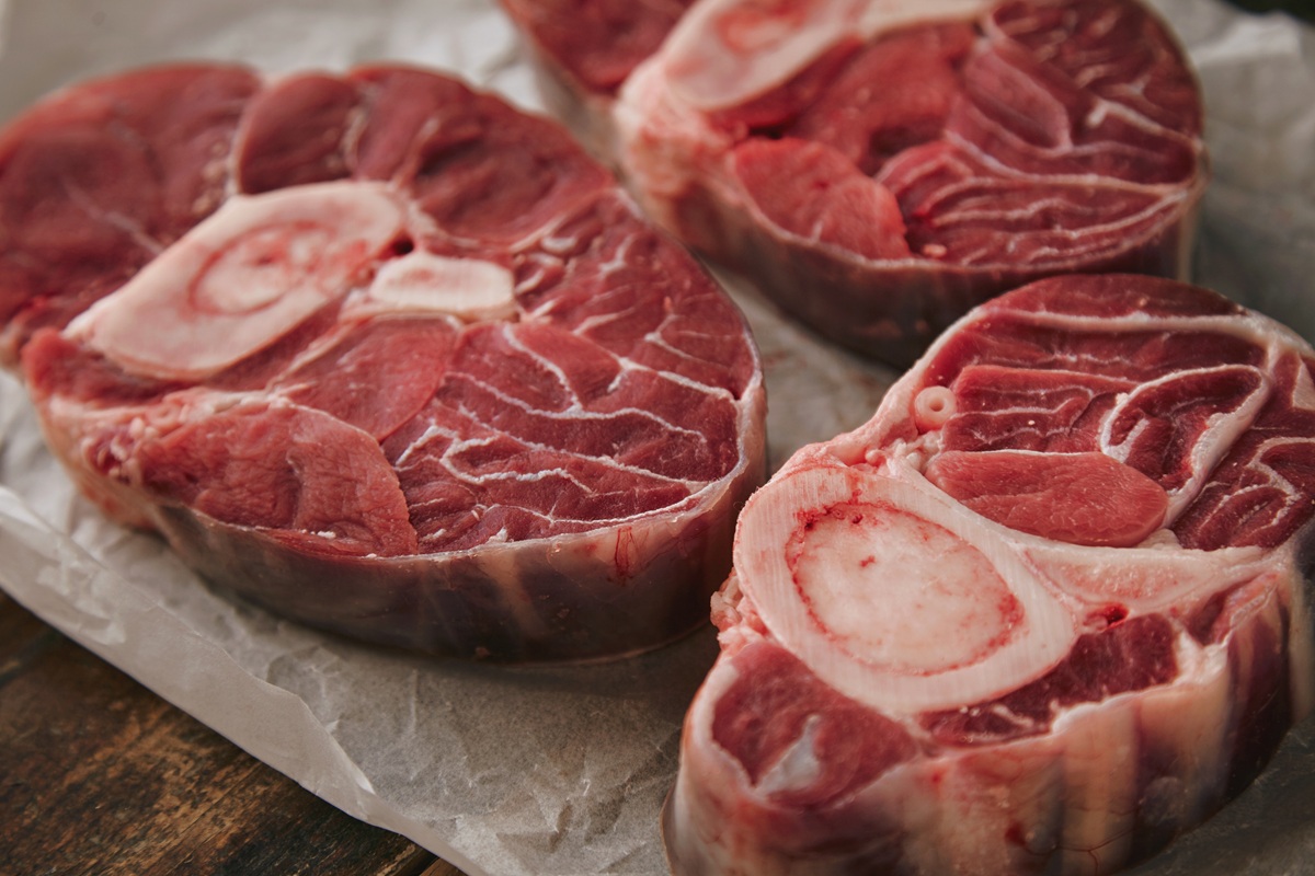Côte d'Ivoire : il exagère sur le prix de la viande de bœuf devant un agent de contrôle, voici ce qui lui est arrivé (vidéo)
