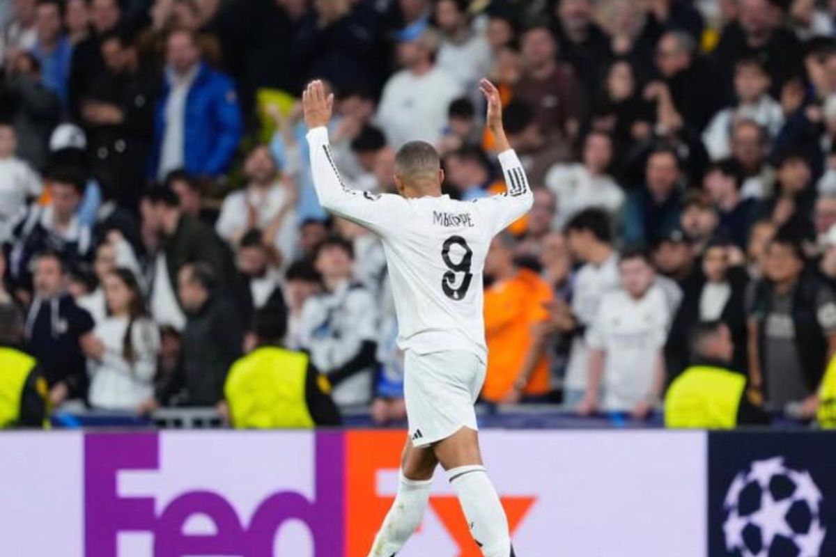 Real Madrid grosse polémique, le coup franc de Mbappé ne serait pas direct !