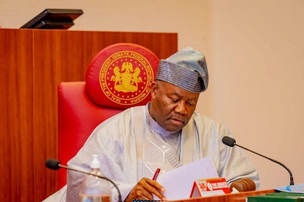 Nigeria Sénat Godswill Akpabio