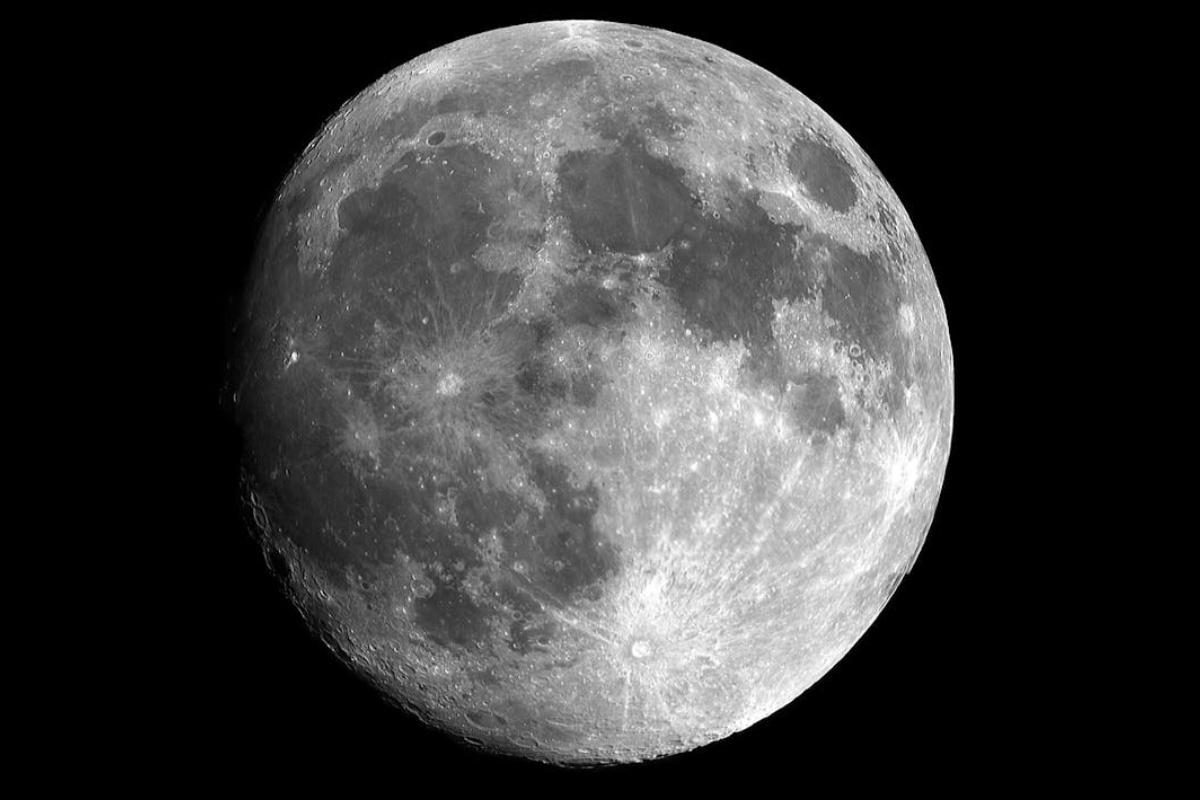 Lune : ce projet d’Elon Musk va imposer le respect ; la Chine prévenue