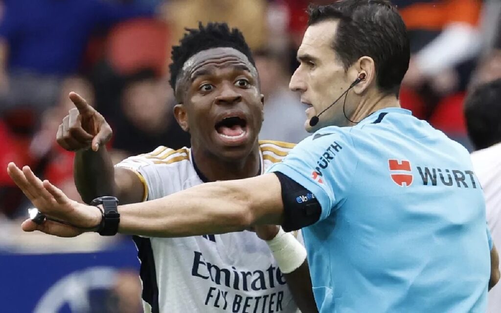 Vinícius Jr Arbitres