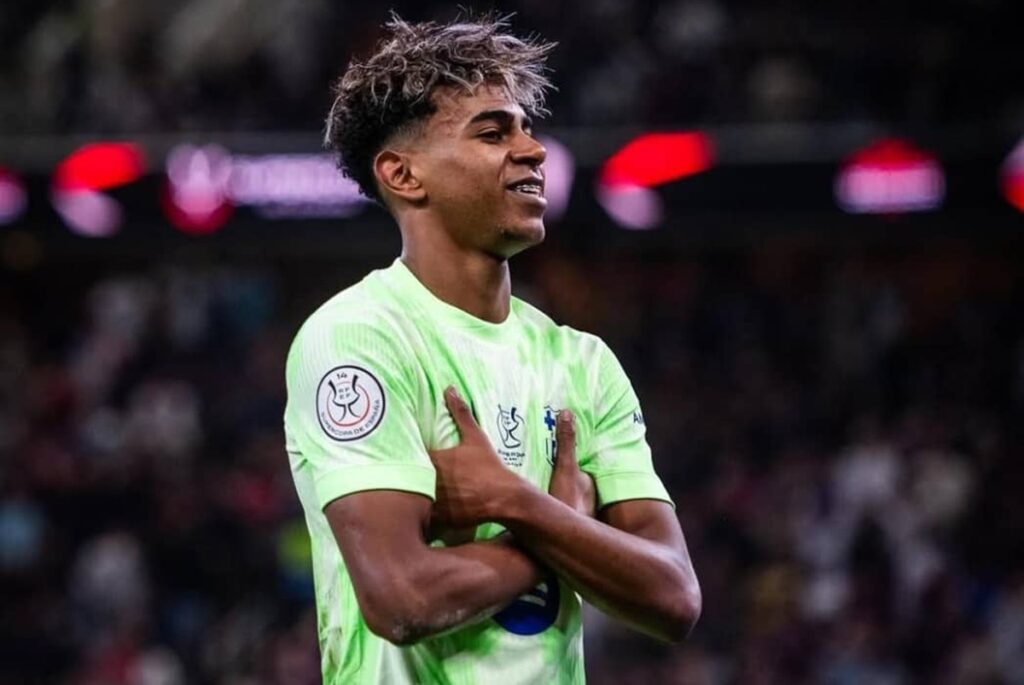 Lamine Yamal surprend : "Je ne me compare à personne, et surtout pas à Messi"