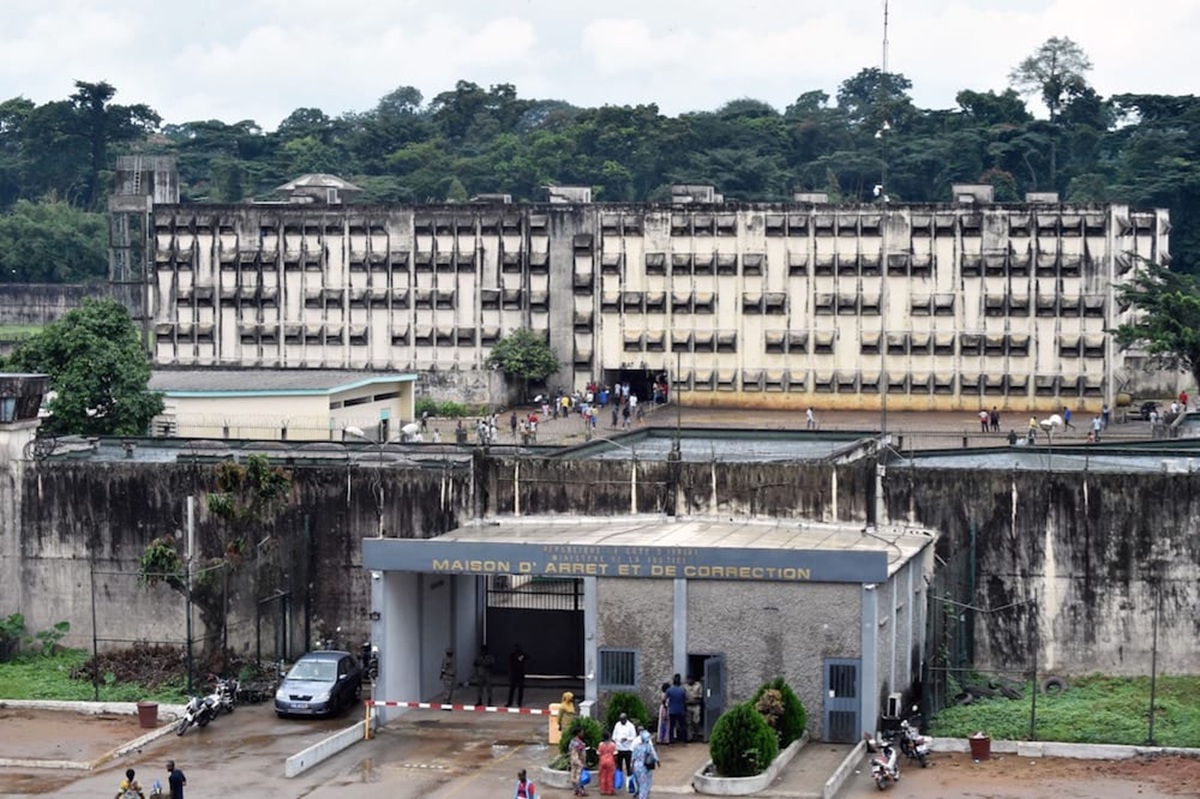Côte d'Ivoire : violents affrontements entre les forces de l'ordre et les détenus à la MACA (vidéo)