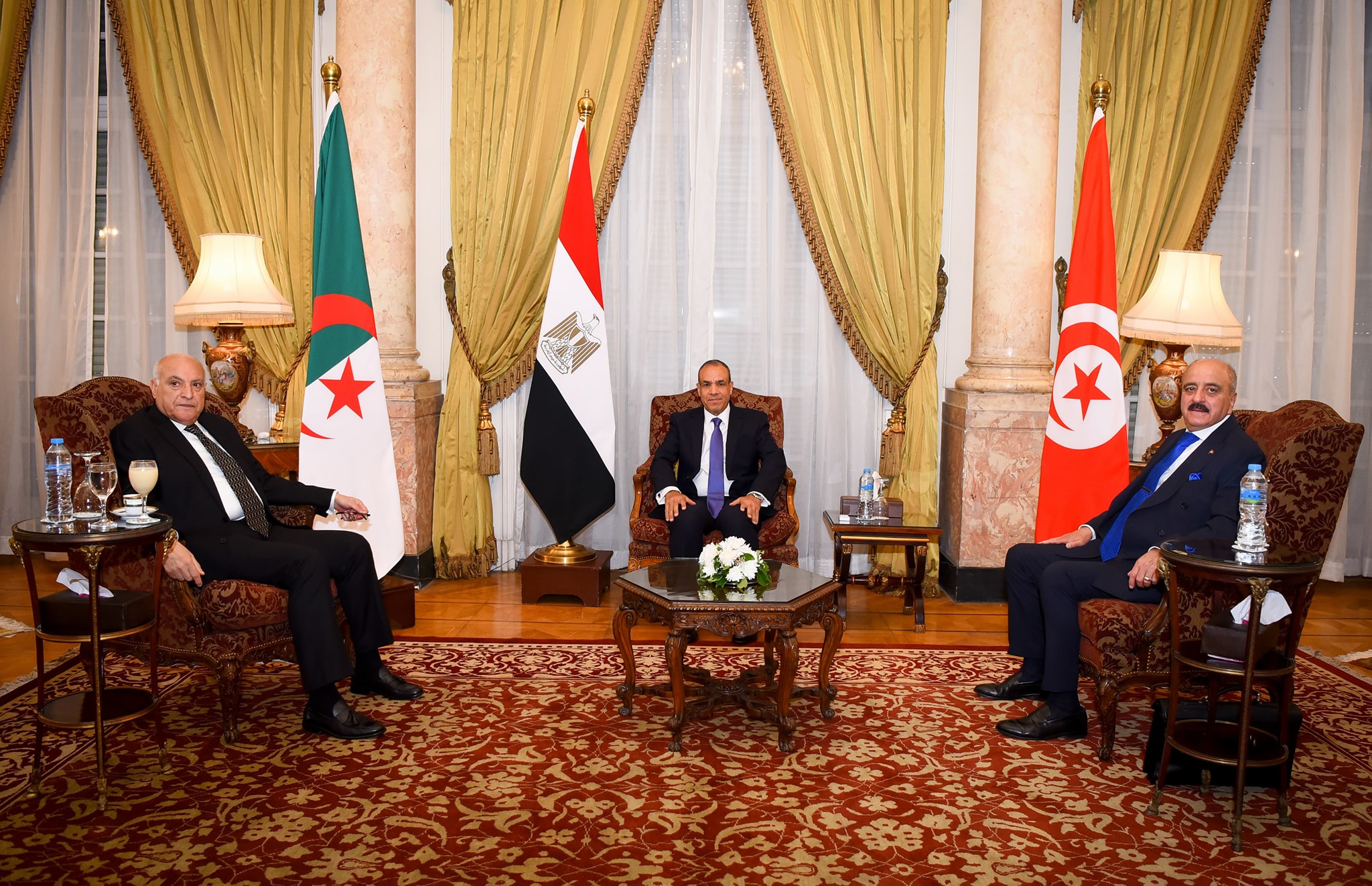 3 pays d'Afrique du Nord relancent leur alliance pour sauver la Libye