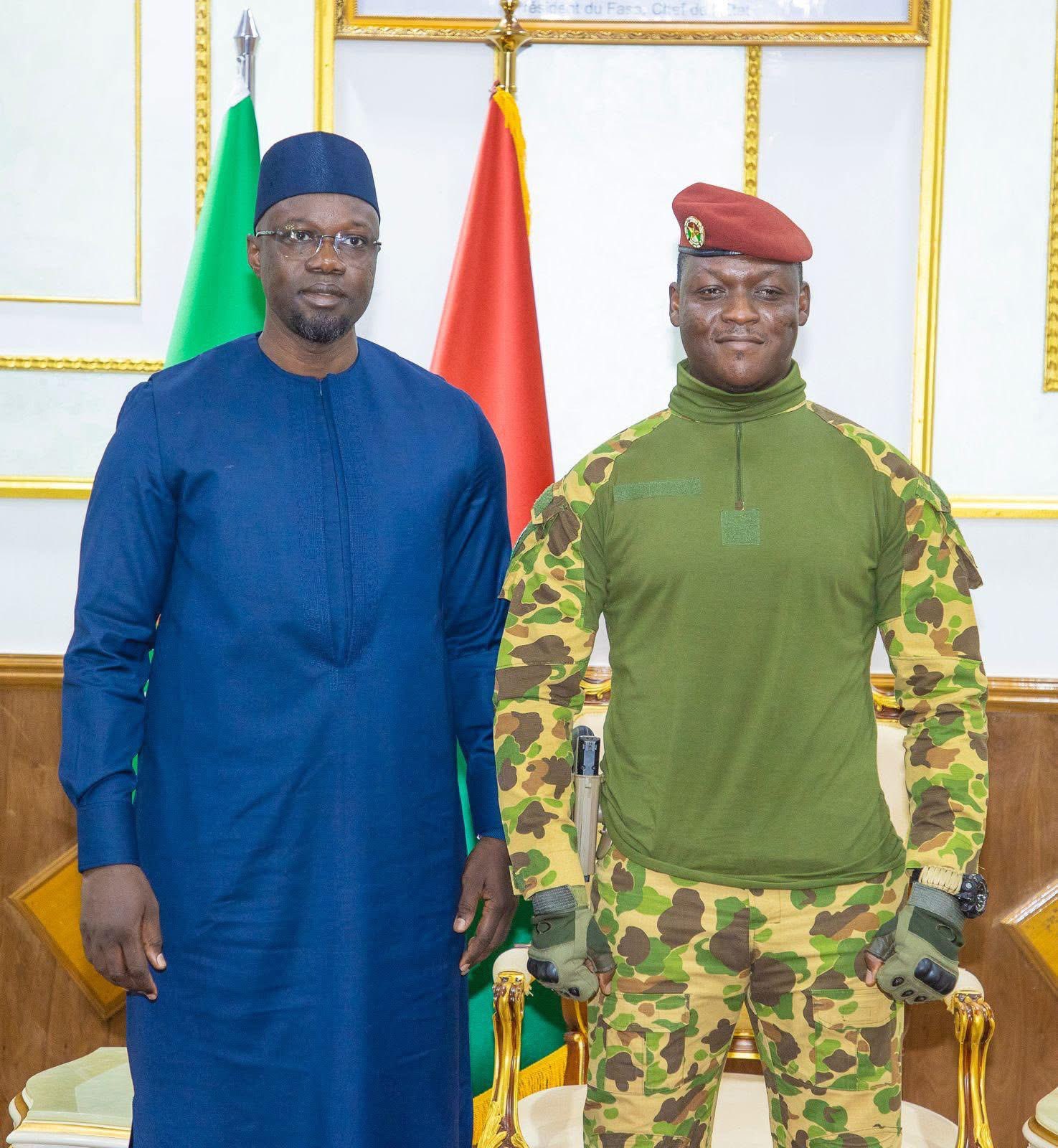 Ousmane Sonko reçu par Ibrahim Traoré à Ouagadougou
