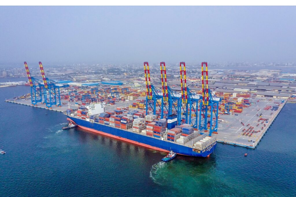 Des hommes d’affaires venus de ce pays d’Afrique du Nord débarquent au port d’Abidjan