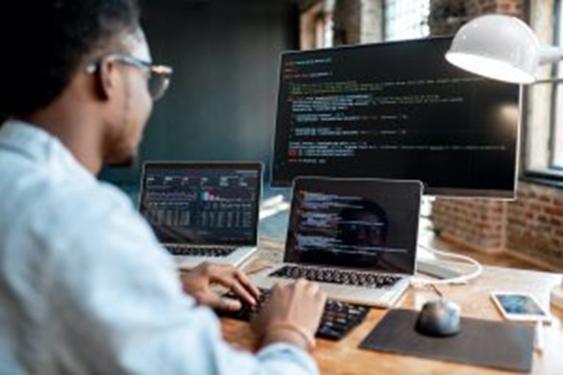 Développement web et Blockchain Programme de formation gratuite