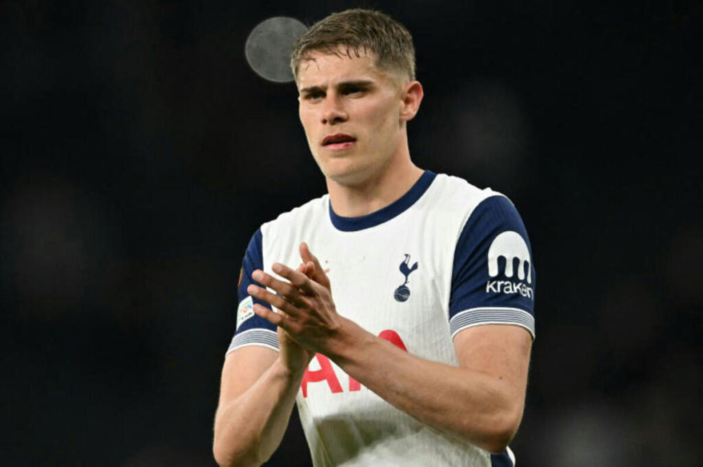 Van de Ven Tottenham
