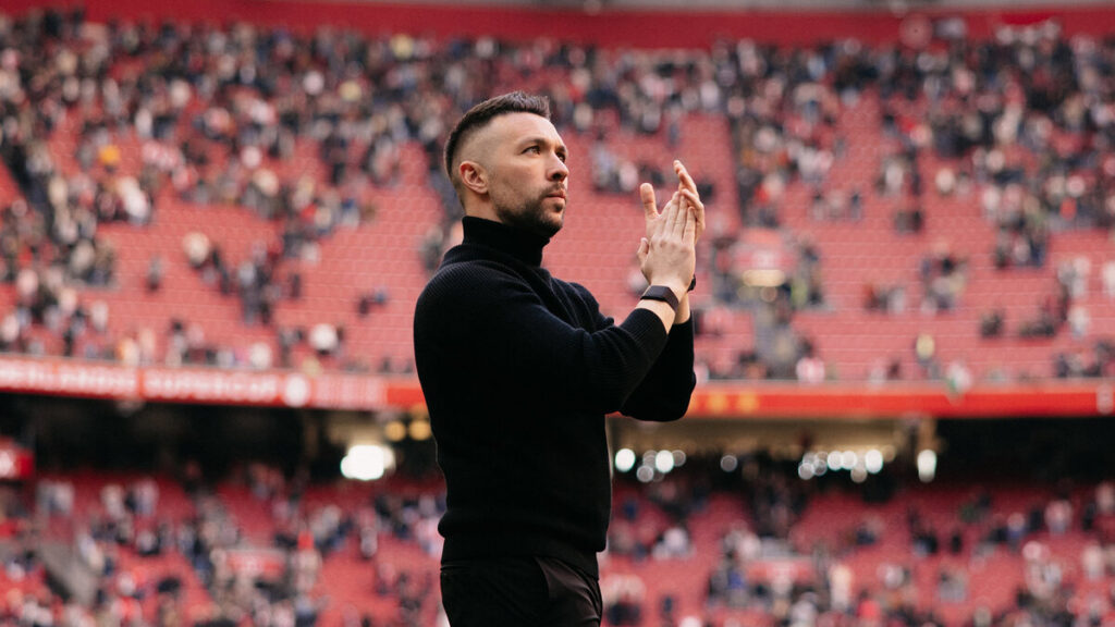 Francesco Farioli : l’entraineur d'Ajax Amsterdam prend une décision surprenante