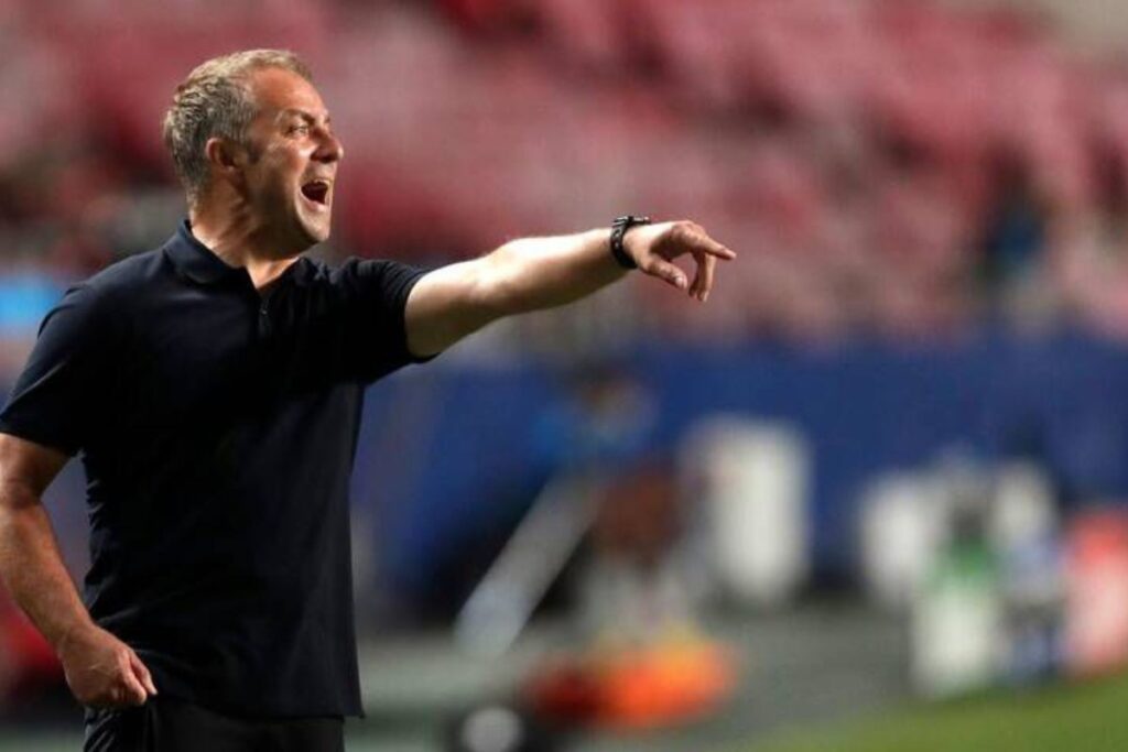 Hansi Flick trouve pourquoi le Barça encaisse les buts “Ce ne sont pas mes défenseurs, c’est plutôt…”