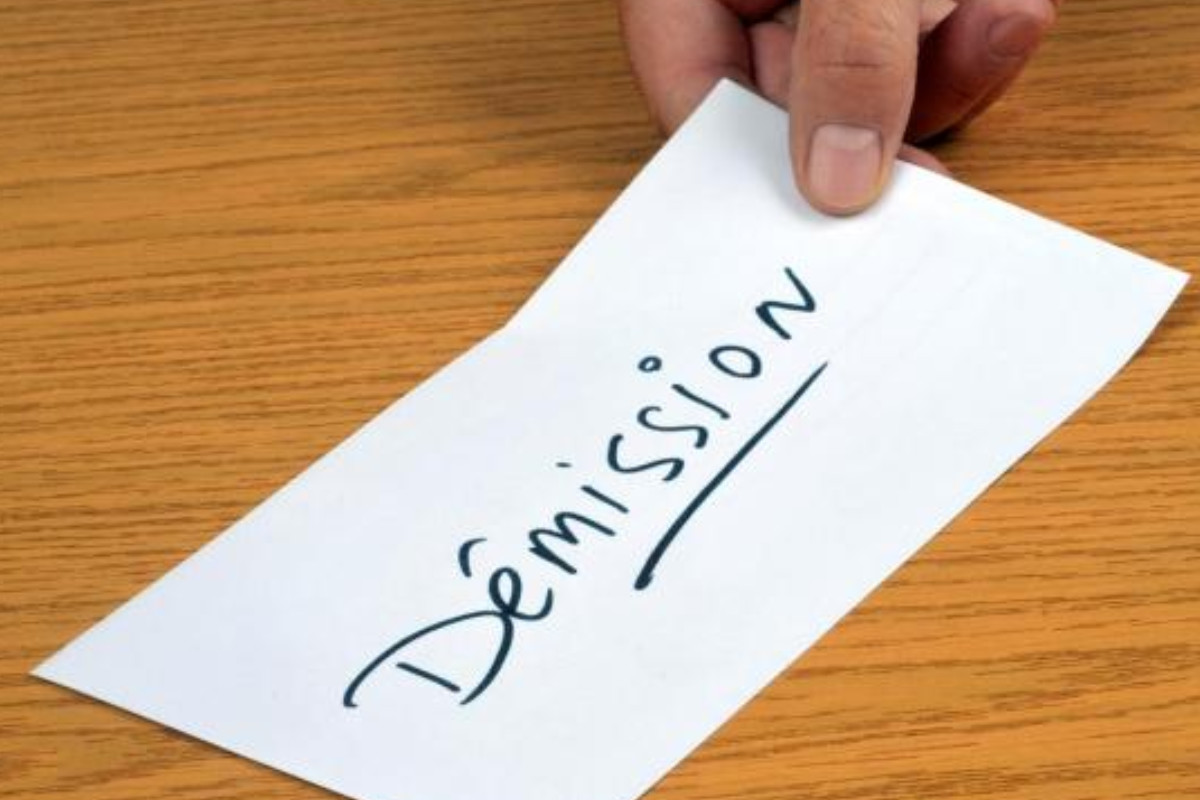 démission