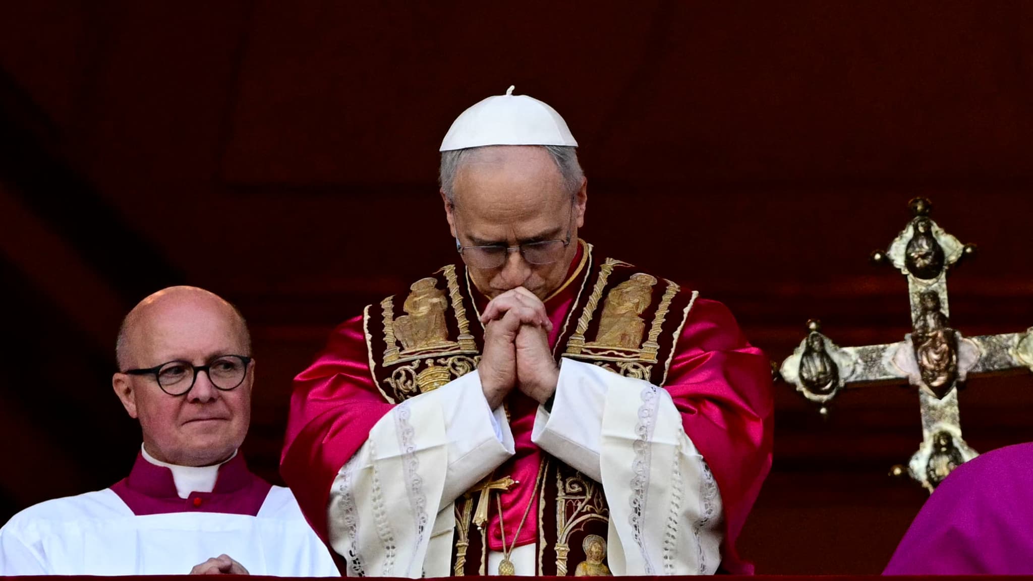 Catholicisme : fidèles homosexuels, le Pape Léon XIV exclut...