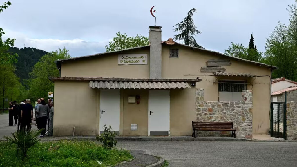 Meurtre du jeune malien Aboubakar Cissé : le parquet de Nîmes sort du silence