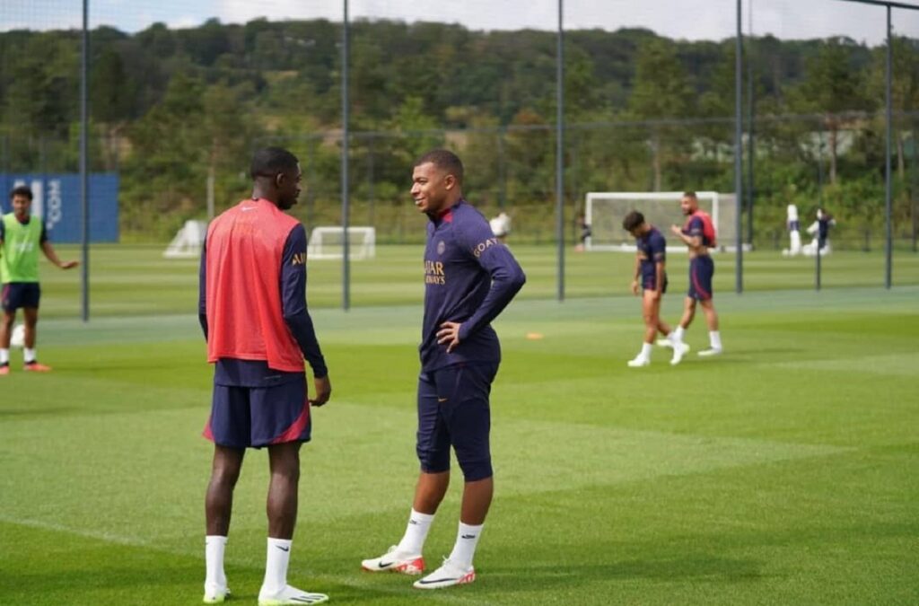Ousmane Dembélé évoque le départ de Kylian Mbappé du PSG Peut-être qu'avec lui, on serait encore