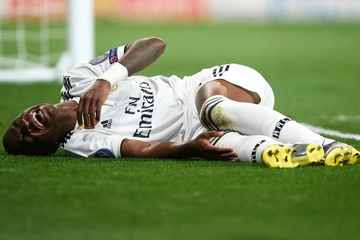 Real Madrid “Ma blessure face a l’Ajax m’a…”, l’incroyable confession de Vinicius