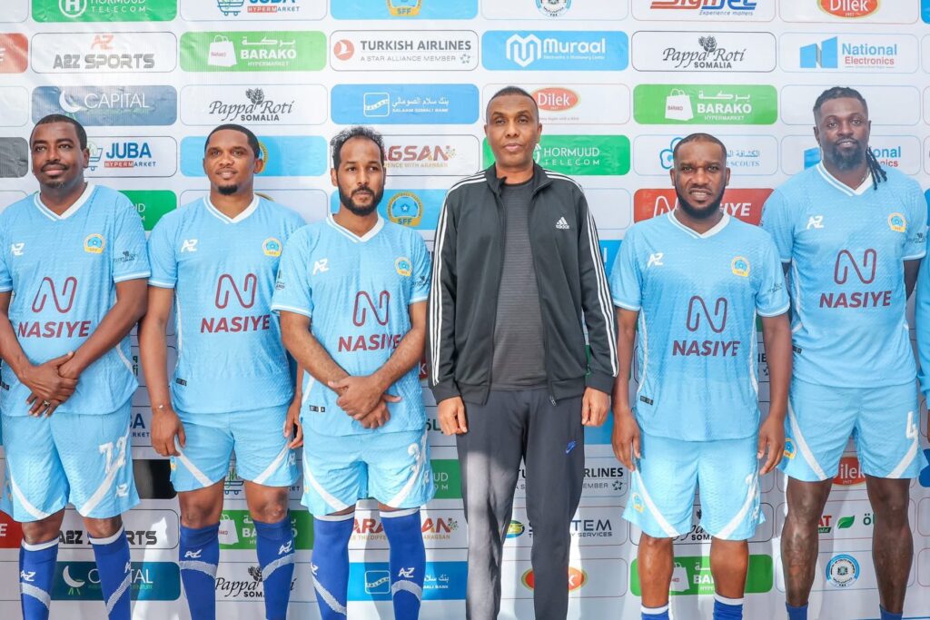 Samuel Eto’o, Jay-Jay Okocha et Emmanuel Adebayor réunis pour changer l'histoire de ce pays africain