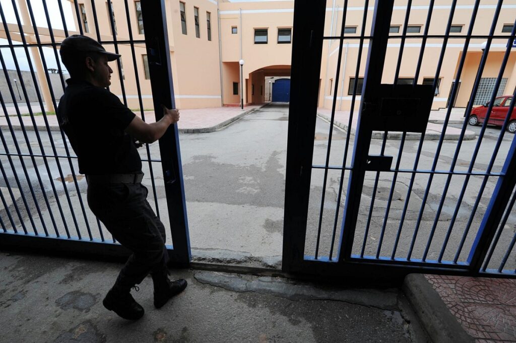 Algérie : un ex-candidat à la présidence sort de prison