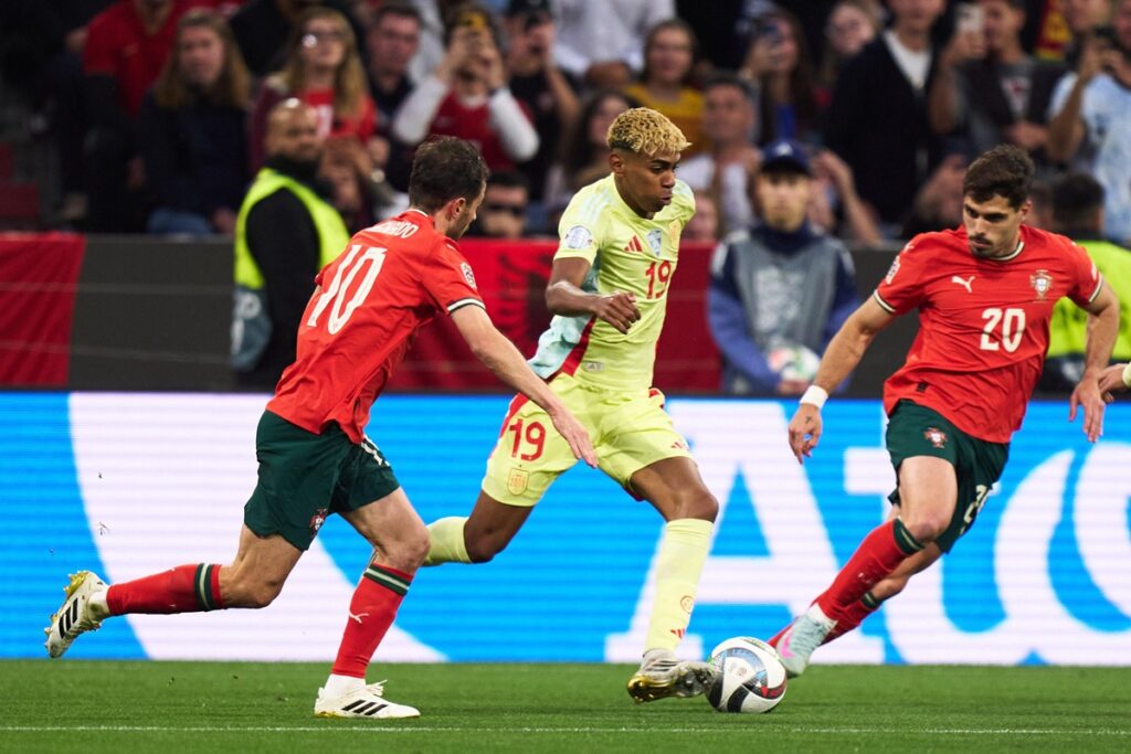 Après la Ligue des Nations, Lamine Yamal devient le joueur ayant le plus de...