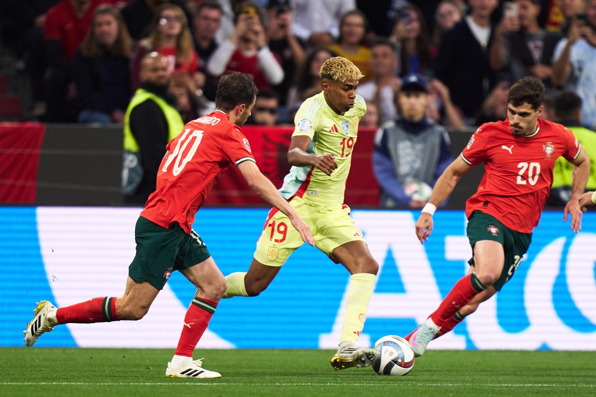 Après la Ligue des Nations, Lamine Yamal devient le joueur ayant le plus de...