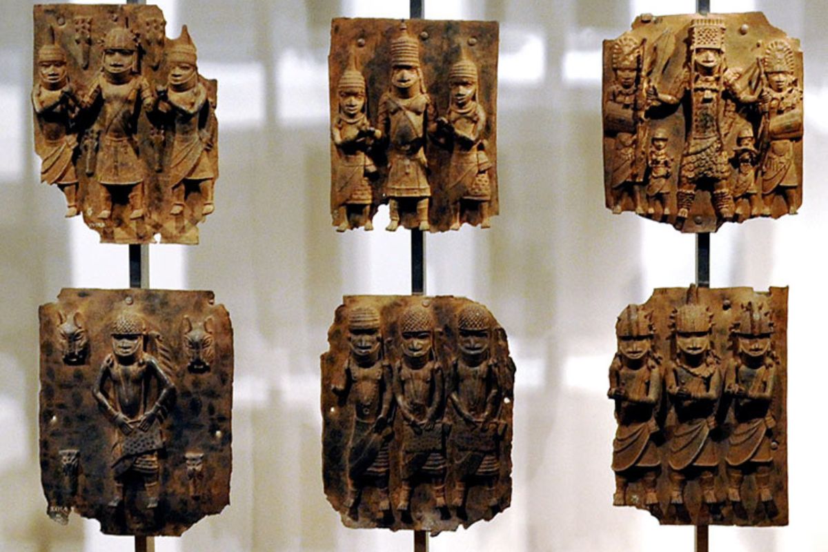 Un musée américain restitue deux bronzes du royaume du Bénin au Nigeria