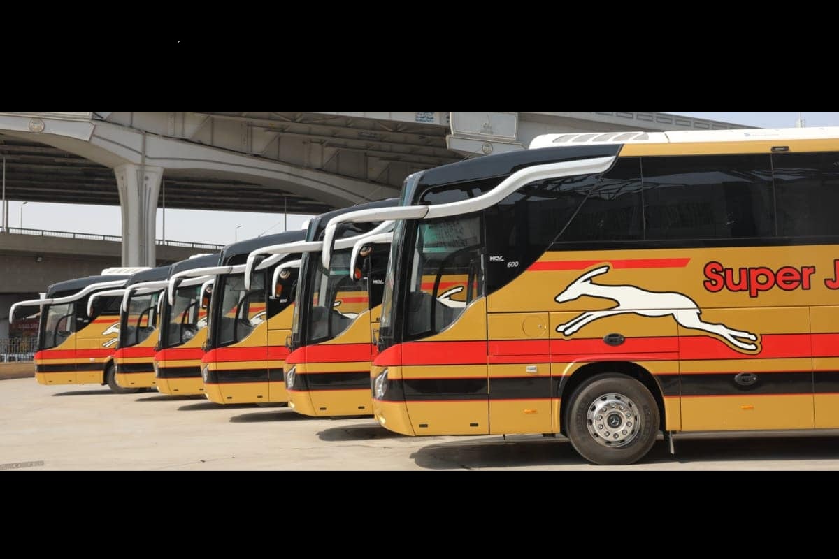 Ce pays d’Afrique du Nord dévoile ses nouveaux bus fabriqués localement et équipés de…