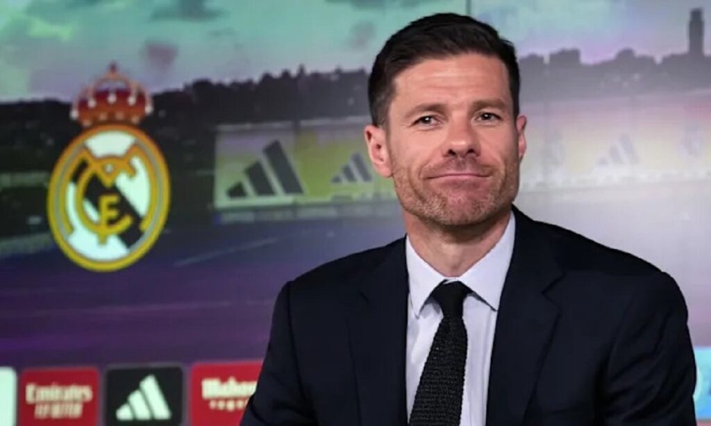 Xabi Alonso Real Madrid Coupe du monde des Clubs