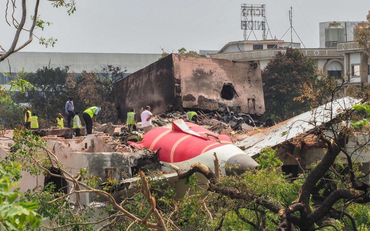 Accident d'Air India : pas d'anomalie sur les interrupteurs d'alimentation en carburant des B-787 de la compagnie