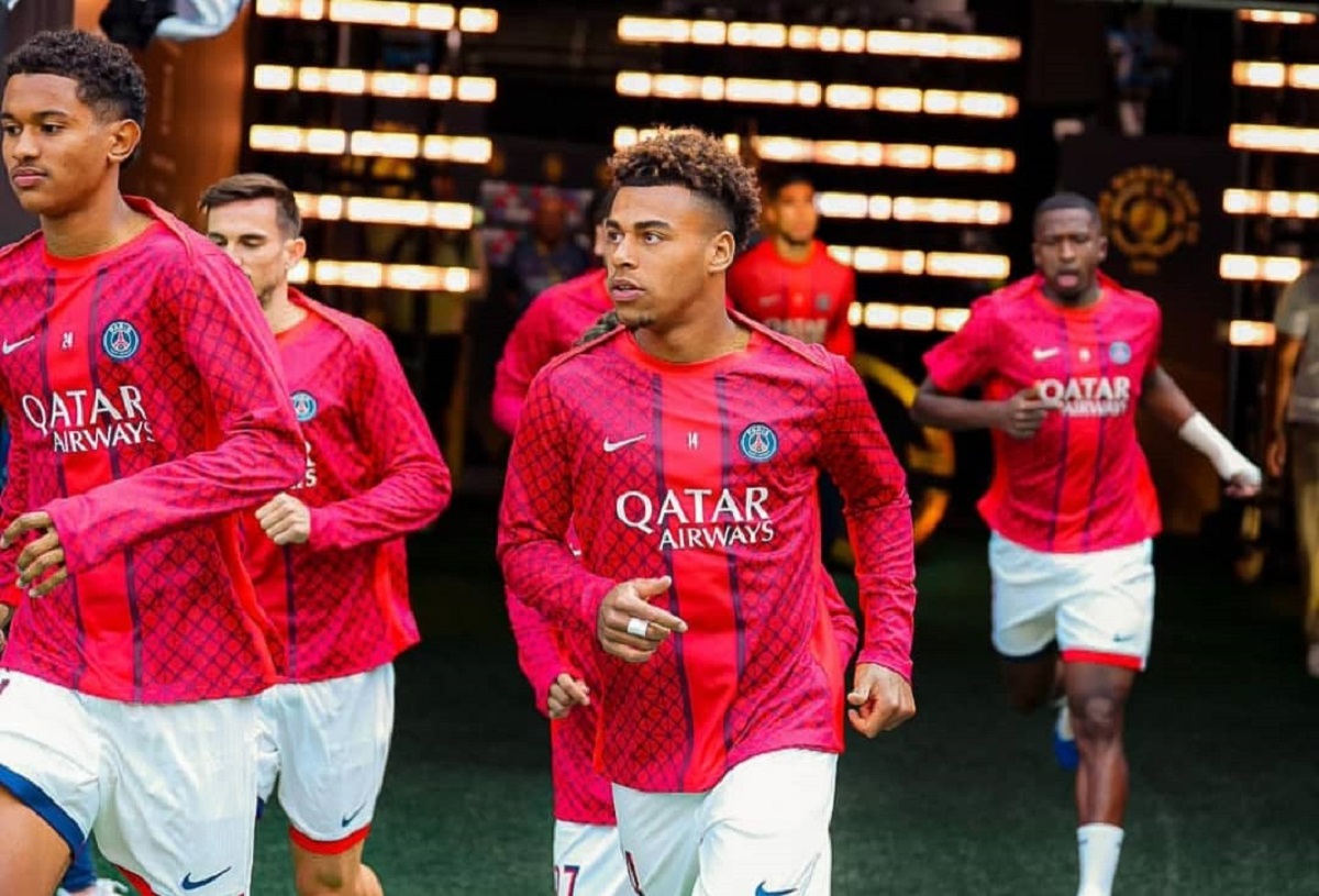 Désiré Doué encense Lionel Messi C'est un GOAT. Il m'a inspiré quand...