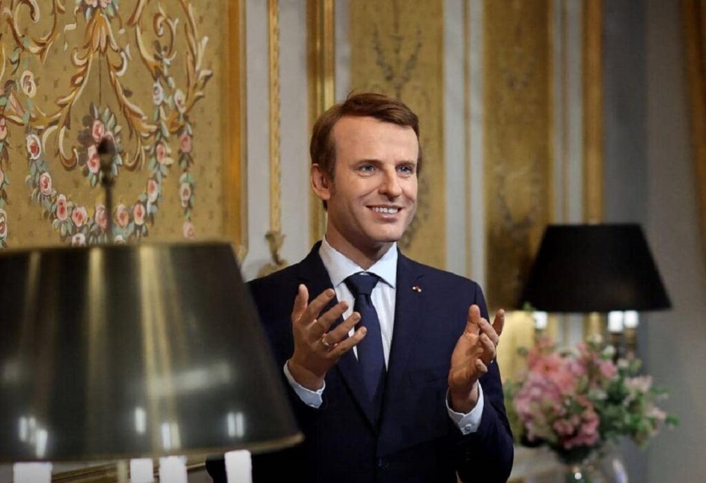 France la statue en cire du président Emmanuel Macron volée au musée Grévin à Paris