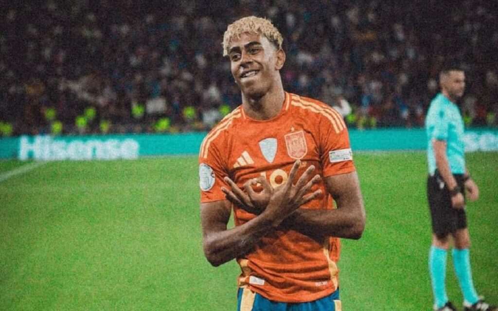 Lamine Yamal J'ai déjà dit que le Ballon d'Or doit revenir au...