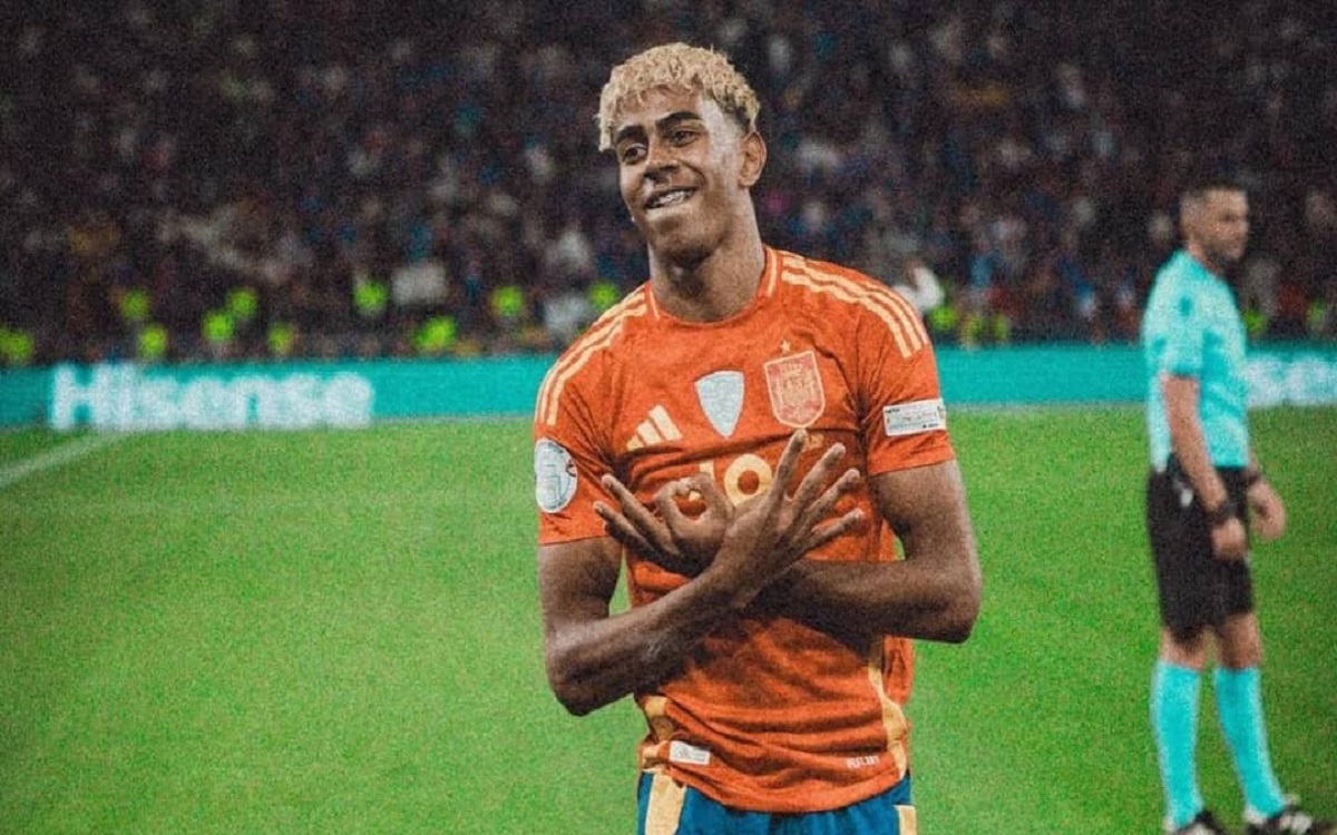 Lamine Yamal J'ai déjà dit que le Ballon d'Or doit revenir au...