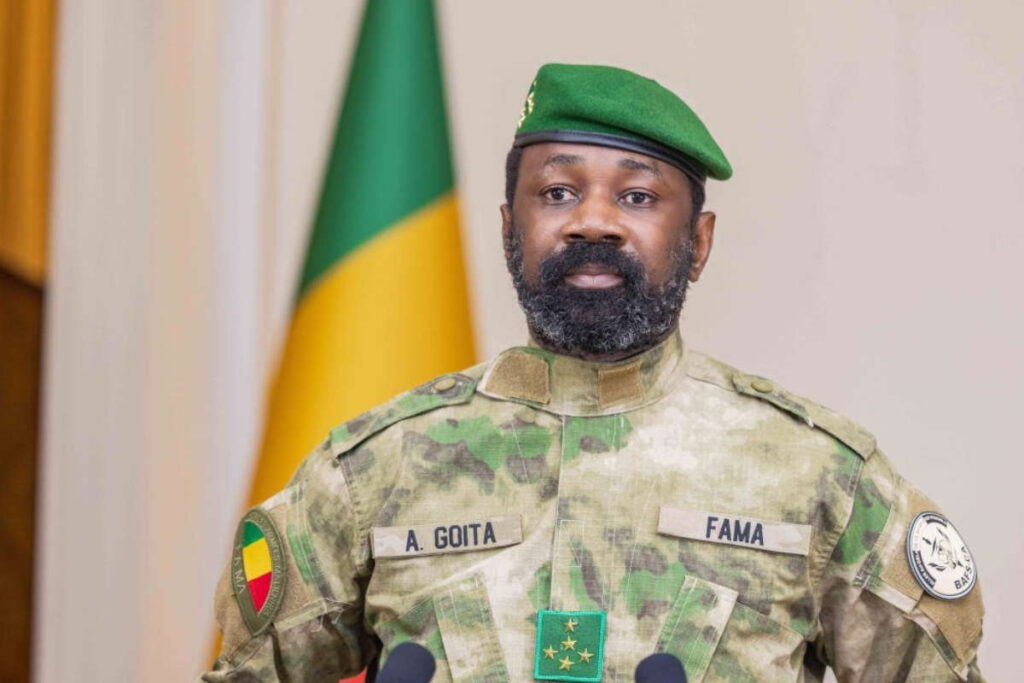 Assimi Goïta mali armes CEDEAO