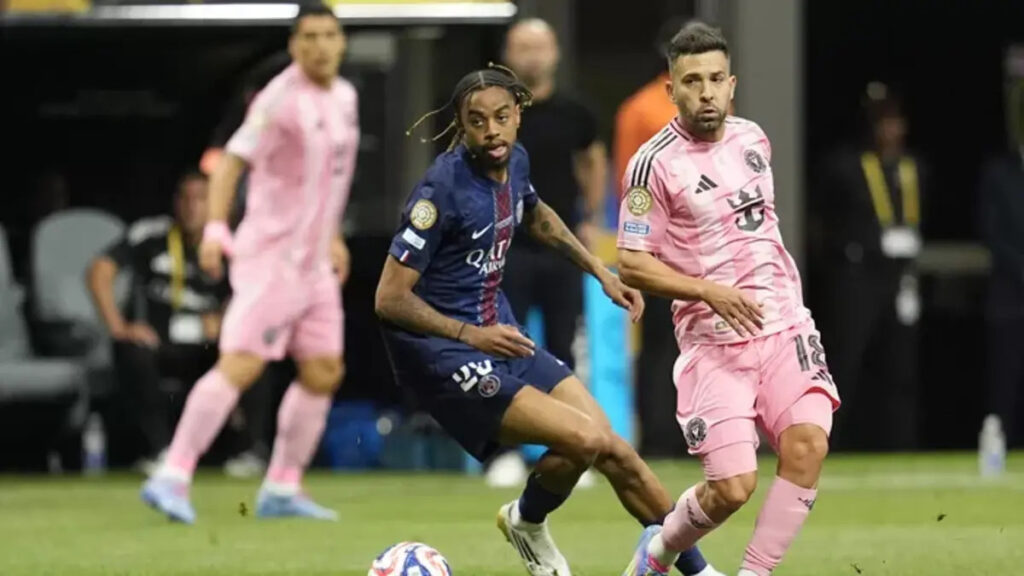 "Personne ne peut nous…", Bradley Barcola lance un défi aux prochains adversaires