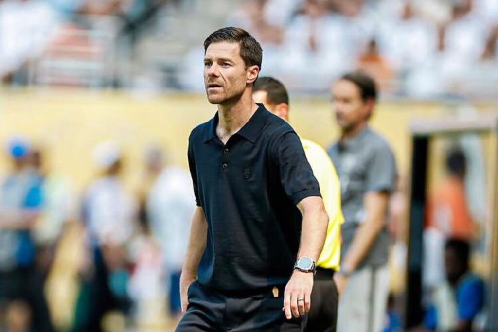 Real Madrid Xabi Alonso craque d’entrée et devient le…