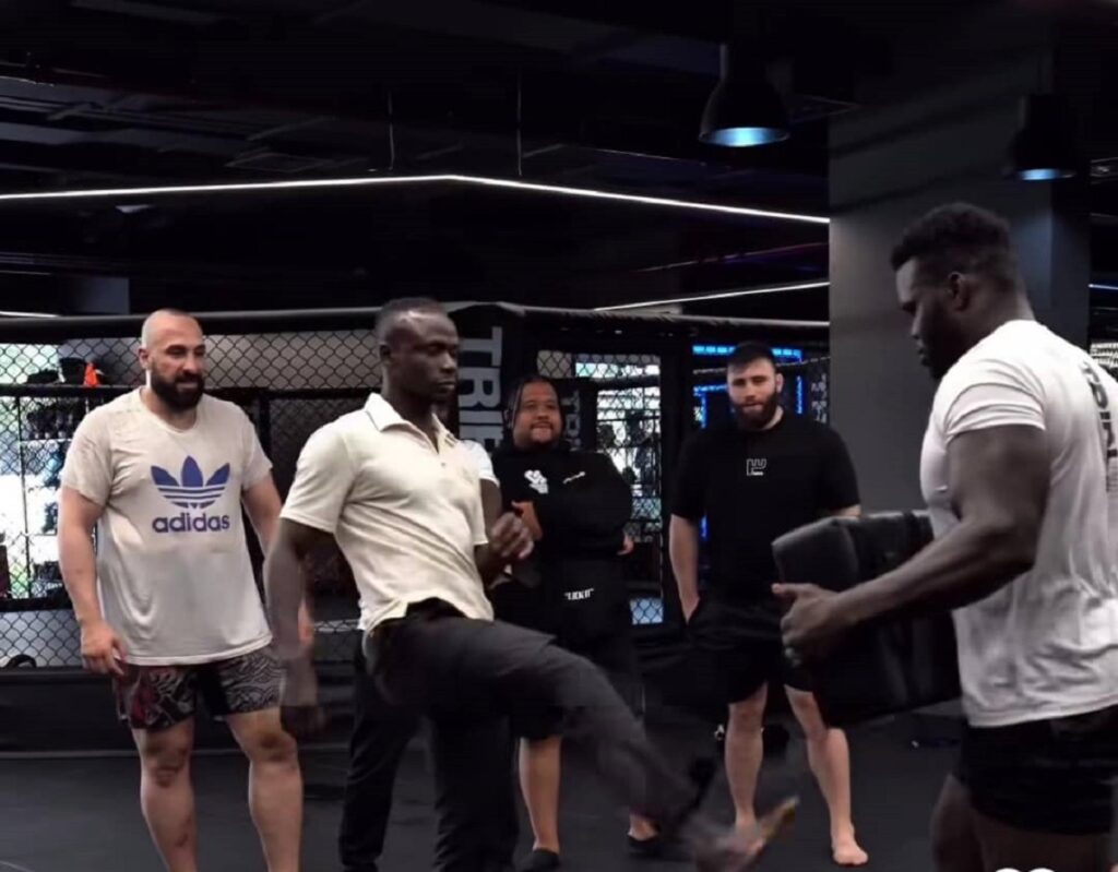 Sadio Mané fait ses débuts en MMA l'international sénégalais va-t-il changer de métier
