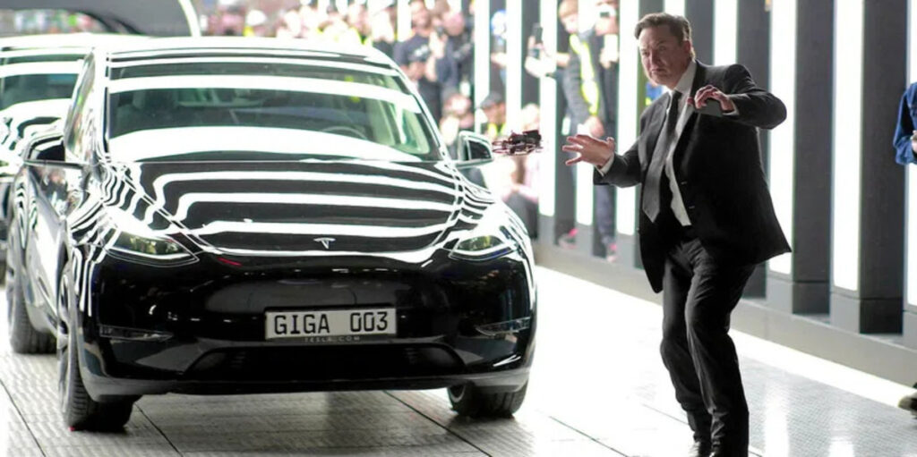 Tesla mis sur la liste noire d'un fonds de pension dans ce pays