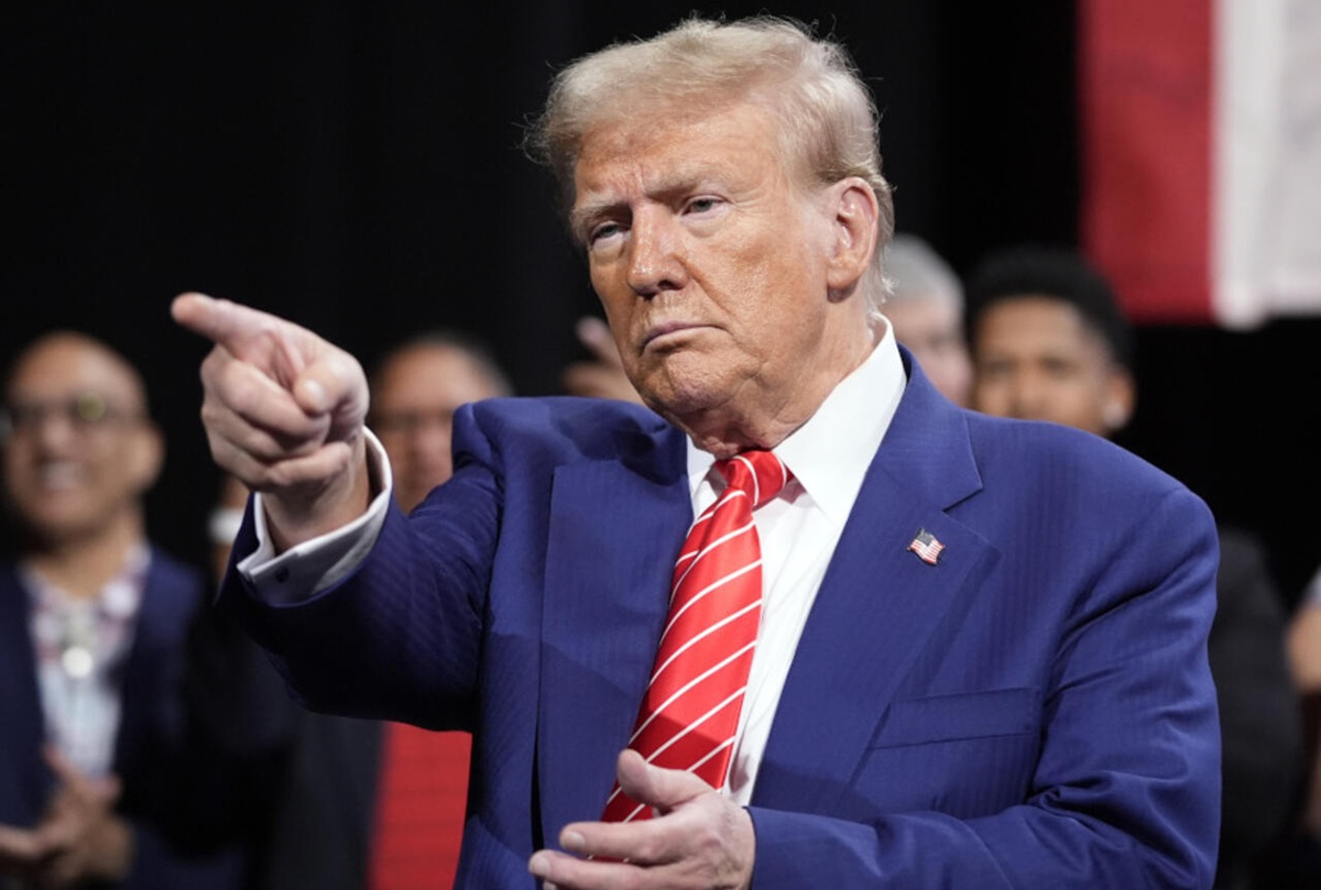 Incroyable ! Trump menace d'imposer sur les vins et champagnes français des taxes de plus de...