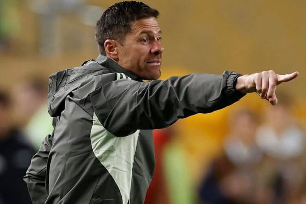 Xabi Alonso après Real Madrid - RB Salzburg “L’objectif de ce nouveau système de jeu, c’est…”