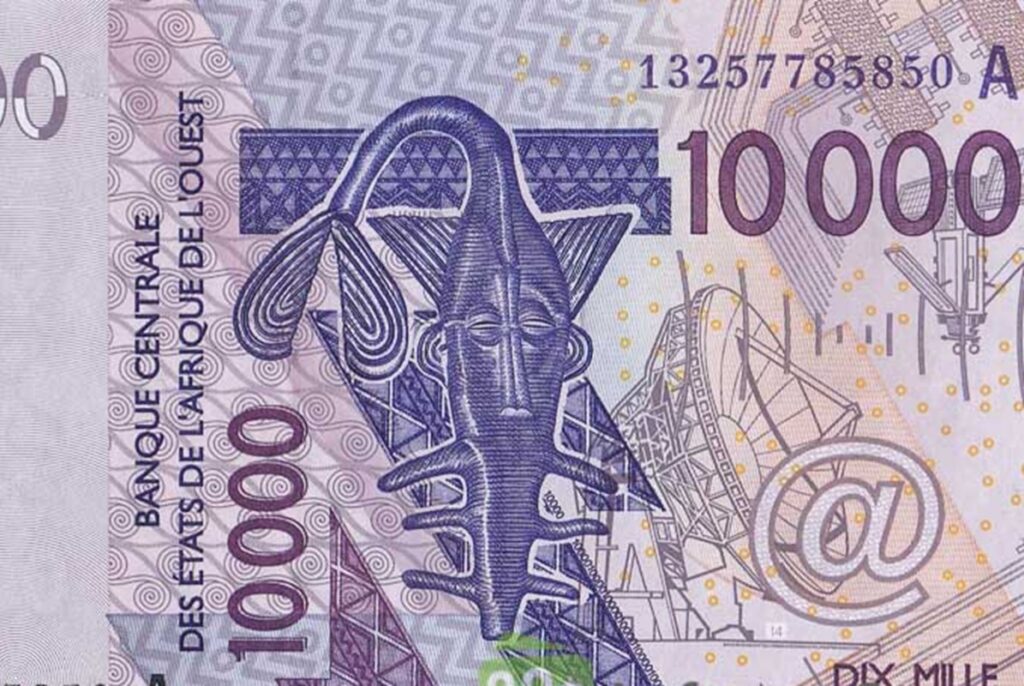 10.000 Fcfa est égal à 30.000 dans cette monnaie