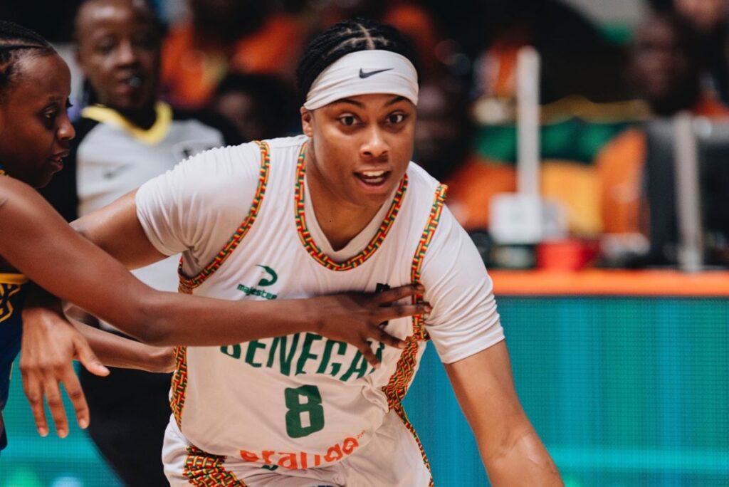 Afrobasket Féminin 2025 le Sénégal surclasse le Rwanda et file en quarts de finale