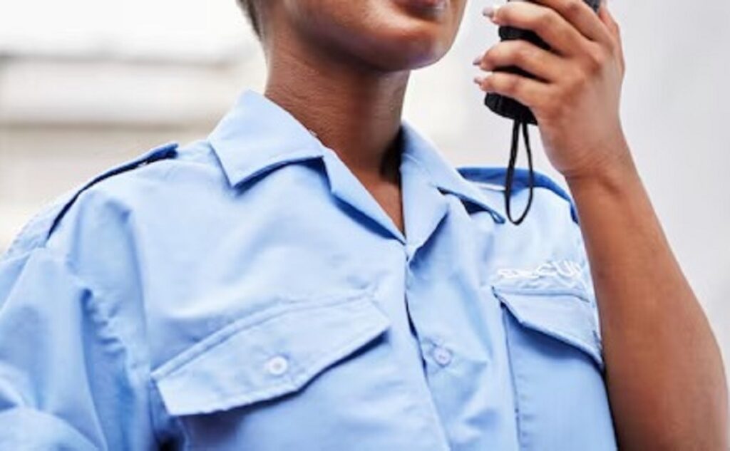 Christelle Eboa Cameroun S3xt@pe Policière
