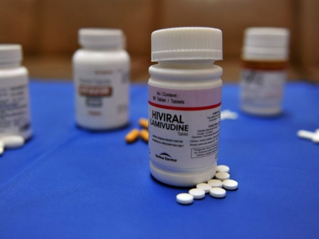 Ce fabricant de traitements antisida profite du VIH pour se remplir les poches
